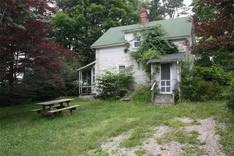 5 Lantern Ln, Pocasset, MA 02559 photo 1
