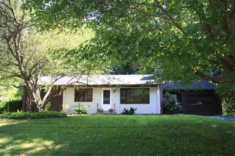 72 Powers Rd, Concord, MA 01742 photo 1