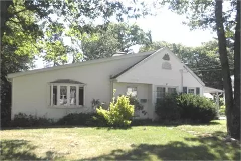 7 Beverly Rd, Natick, MA 01760 photo 1