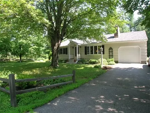 23 Golden Brook Rd, Windham, NH 03087 photo 1