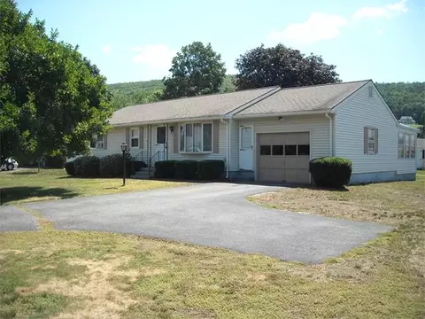 146 Ferry St, Easthampton, MA 01027 photo 1