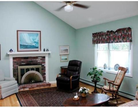 27 Pinecrest Ave, Mashpee, MA 02649 photo 7