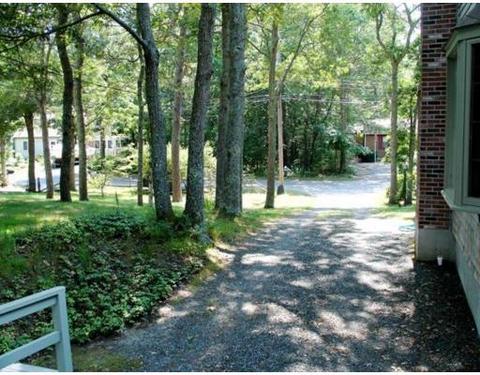 27 Pinecrest Ave, Mashpee, MA 02649 photo 10