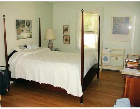 27 Pinecrest Ave, Mashpee, MA 02649 photo 8