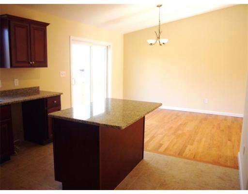 130 Meeson St, Fall River, MA 02724 photo 8