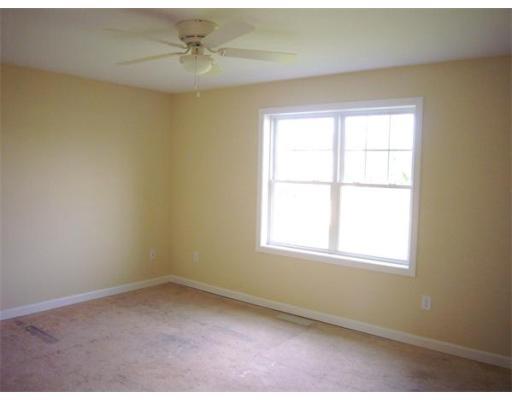 130 Meeson St, Fall River, MA 02724 photo 12