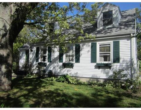6 Maple St, Bourne, MA 02532 photo 1