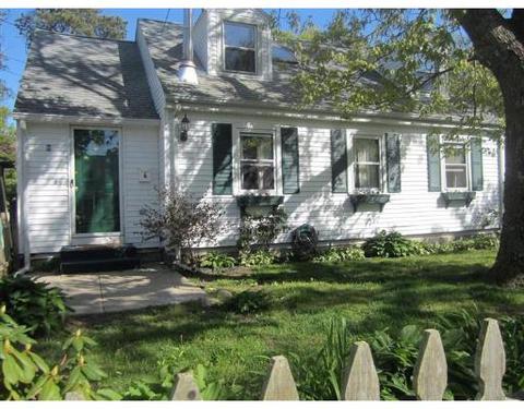 6 Maple St, Bourne, MA 02532 photo 2