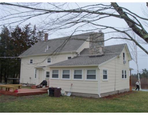114 Mendall Rd, Acushnet, MA 02743 photo 2