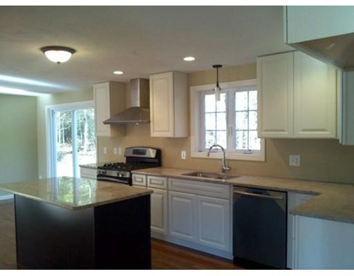 11 Blackmore Pond Rd, West Wareham, MA 02576 photo 8