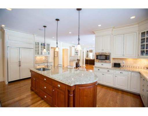 56 Windsor Rd, Wellesley, MA 02481 photo 9