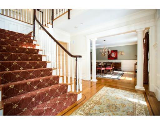 56 Windsor Rd, Wellesley, MA 02481 photo 4