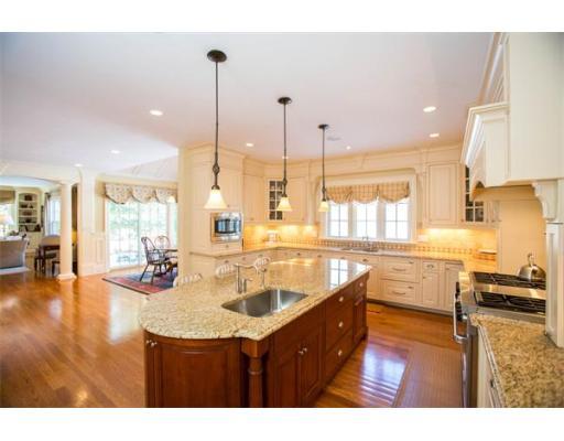 56 Windsor Rd, Wellesley, MA 02481 photo 10