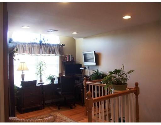 24 Hunter Ave, Methuen, MA 01844 photo 16