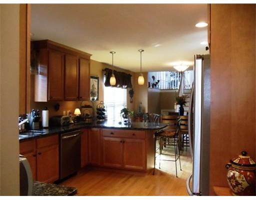 24 Hunter Ave, Methuen, MA 01844 photo 2