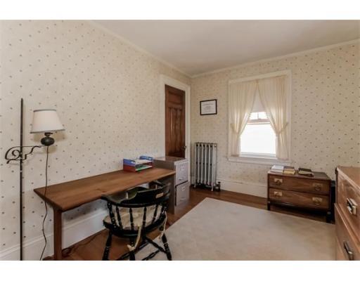237 Longhill St, Springfield, MA 01108 photo 23
