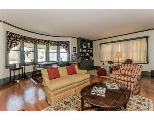 237 Longhill St, Springfield, MA 01108 photo 14