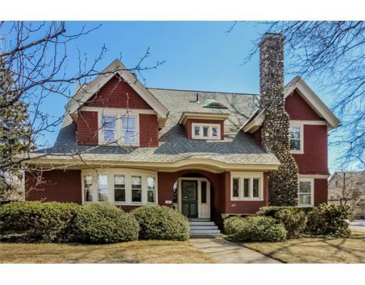 237 Longhill St, Springfield, MA 01108 photo 2