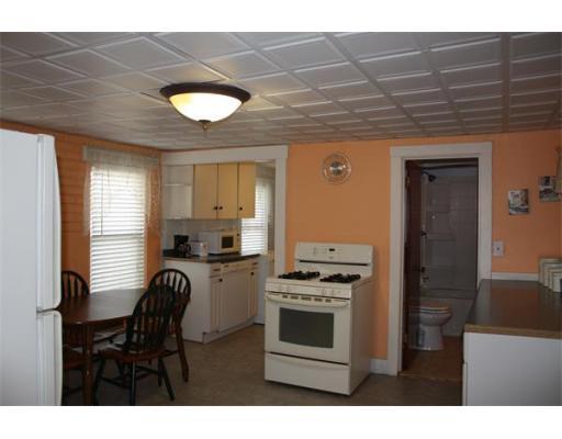 52 S Main St, Milford, MA 01757 photo 4