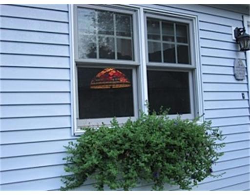 102 Glendale St, Worcester, MA 01602 photo 5