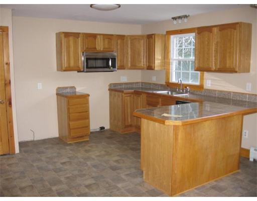 227 Thrower Rd, Athol, MA 01331 photo 5