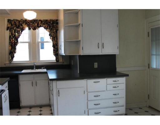 21 Thorndyke Rd, Worcester, MA 01606 photo 12