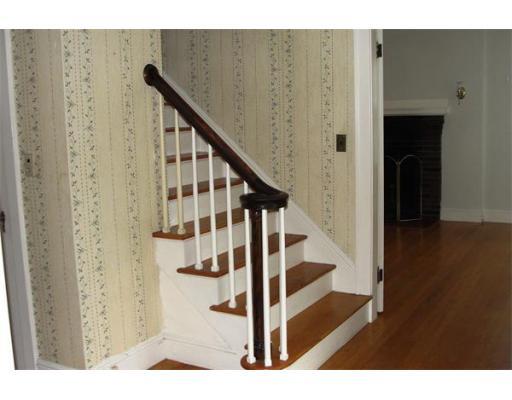 21 Thorndyke Rd, Worcester, MA 01606 photo 16