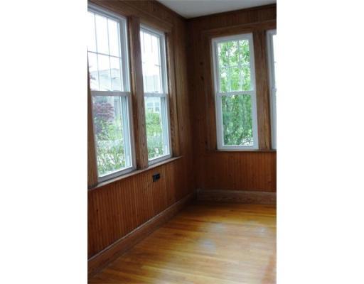 21 Thorndyke Rd, Worcester, MA 01606 photo 8
