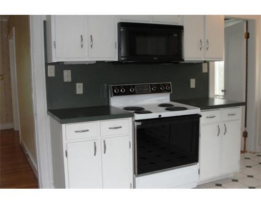 21 Thorndyke Rd, Worcester, MA 01606 photo 11