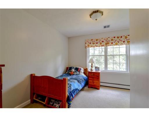 20 Ridgeview Rd, Franklin, MA 02038 photo 13