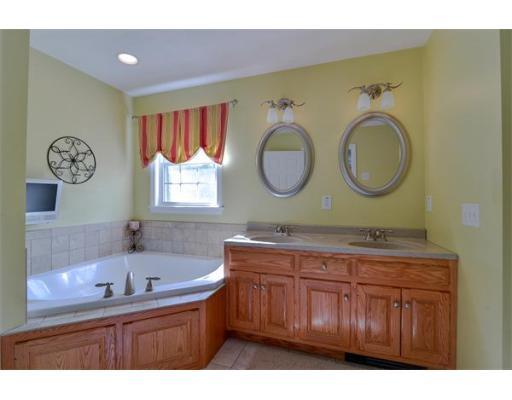 20 Ridgeview Rd, Franklin, MA 02038 photo 18