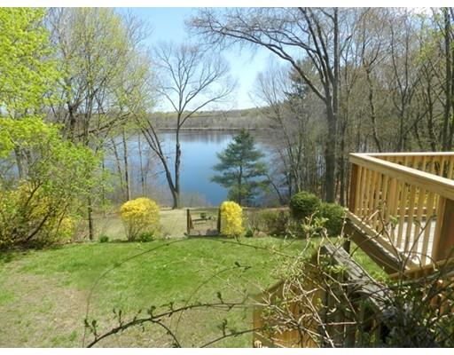 370 Singletary Ln, Framingham, MA 01702 photo 1
