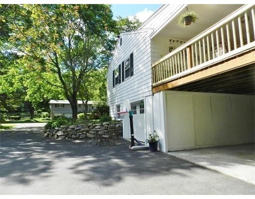 370 Singletary Ln, Framingham, MA 01702 photo 21