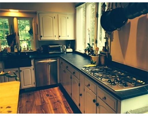 201 Chestnut Plain Rd, Whately, MA 01093 photo 9