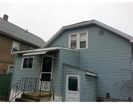 63 Gold St, Springfield, MA 01107 photo 3