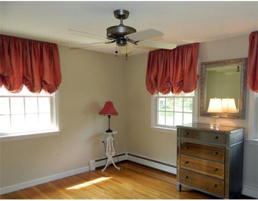4 Hackney Cir, Andover, MA 01810 photo 21