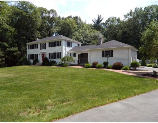 4 Hackney Cir, Andover, MA 01810 photo 3