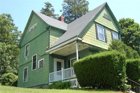 27 Pleasant St, Beverly, MA 01915 photo 2