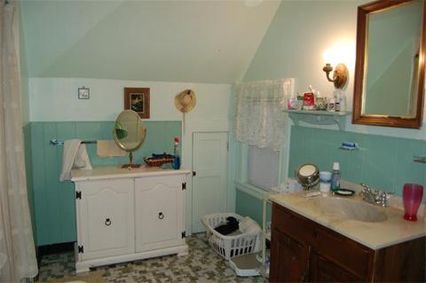27 Pleasant St, Beverly, MA 01915 photo 23