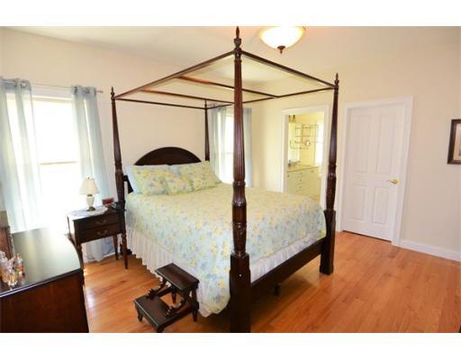 172 Nicholas Dr, Lancaster, MA 01523 photo 14