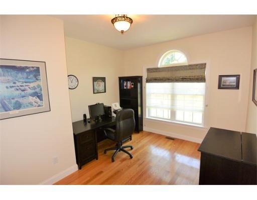 172 Nicholas Dr, Lancaster, MA 01523 photo 10