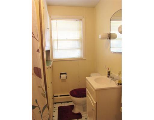89 Wilton St, Springfield, MA 01109 photo 7