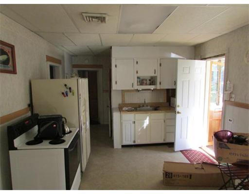 925 Berkshire Ave, Springfield, MA 01151 photo 5