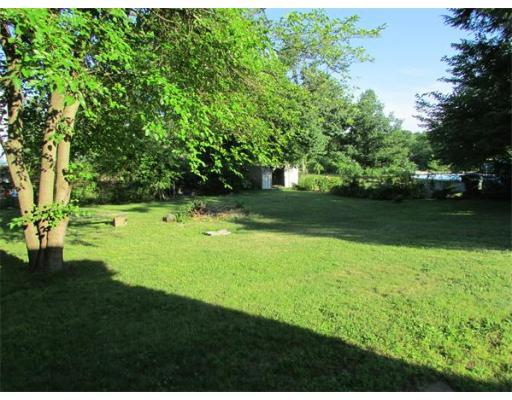 925 Berkshire Ave, Springfield, MA 01151 photo 3