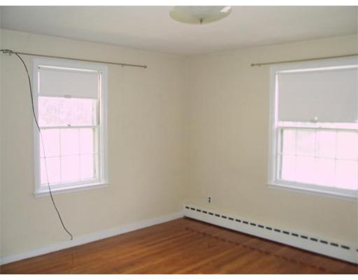 19 Stoneleigh Rd, Worcester, MA 01606 photo 5