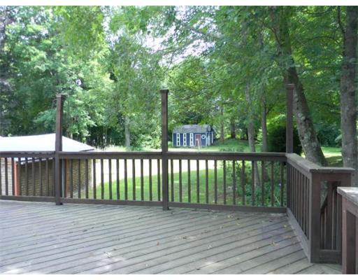 16 Pleasant St, Upton, MA 01568 photo 5