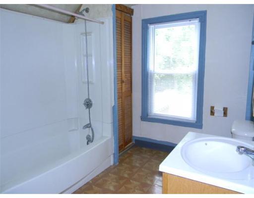 16 Pleasant St, Upton, MA 01568 photo 14
