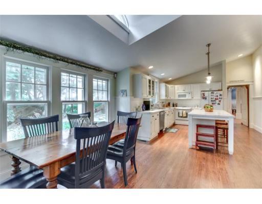 5 Corn Point Rd, Marblehead, MA 01945 photo 12