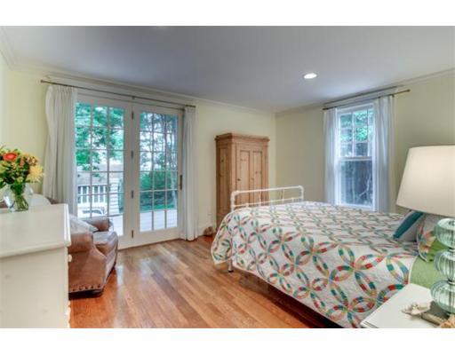 5 Corn Point Rd, Marblehead, MA 01945 photo 17