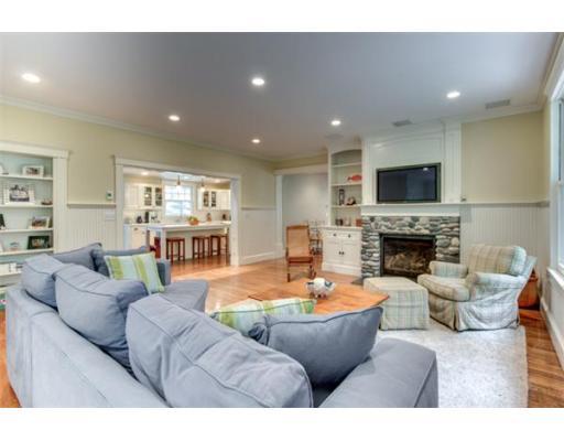 5 Corn Point Rd, Marblehead, MA 01945 photo 9